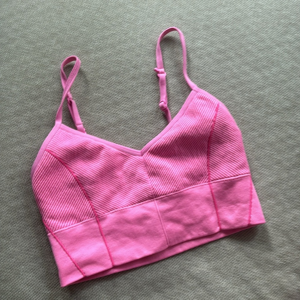 Pink Ribbed Crop Top and Shorts Set offline !
